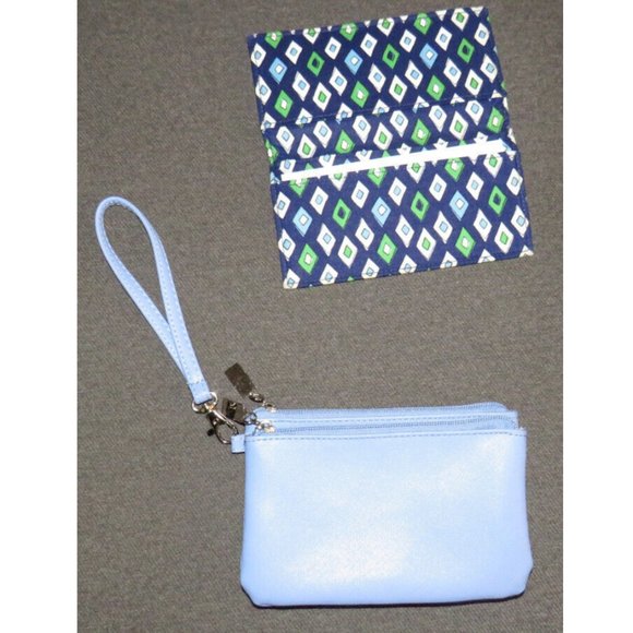 Vera Bradley Diamond Print Checkbook Cover & Unbranded Blue Wristlet - Picture 3 of 9